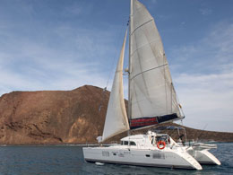 Catamarán a Isla de Lobos
